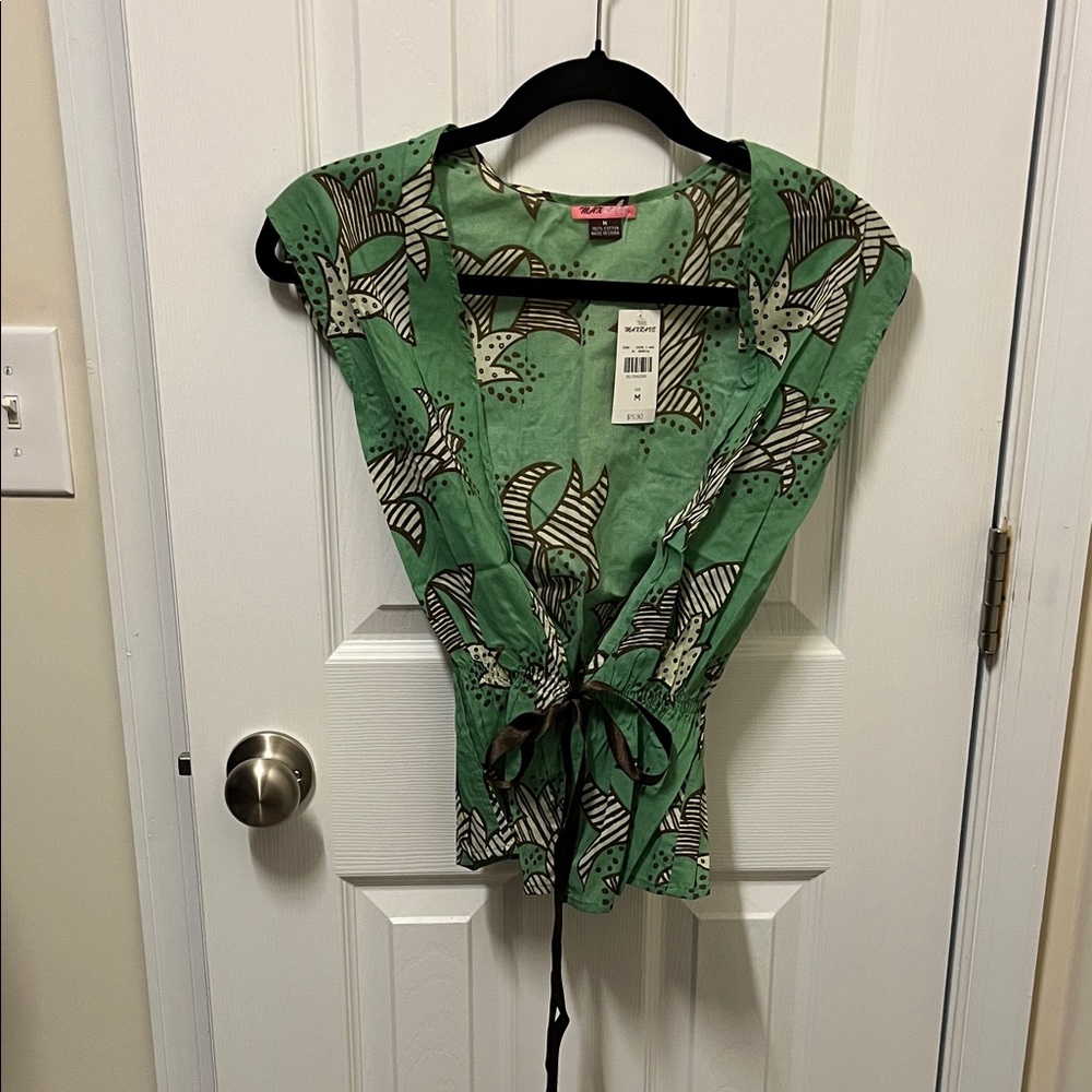 Max Rave Green and Black Patterned Blouse